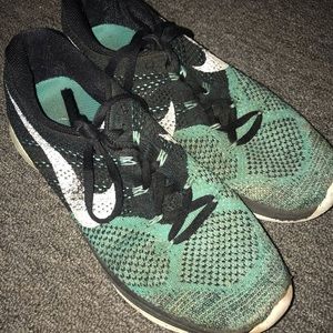 Nike Flyknit Lunar 3